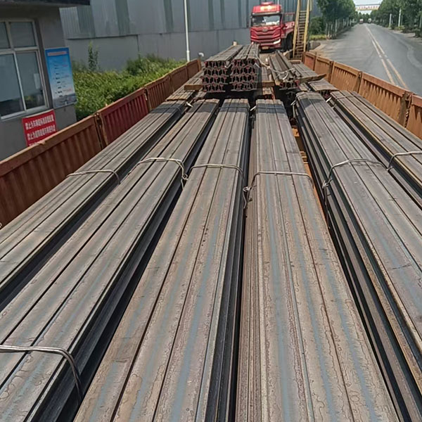 Efficient 15kg/m Mining Rails Set Sail for International Client​