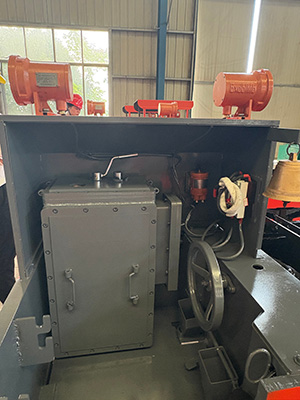 mining locomotive, VVVF control