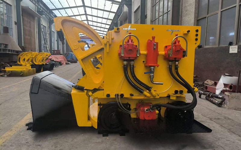 ZQ-30 vs EIMCO 21B: Modern yellow mucking machine with 0.3m³ capacity and 2900kg weight for mining. ZQ-30 vs EIMCO 21B: Modern yellow mucking machine with 0.3m³ capacity and 2900kg weight for mining.